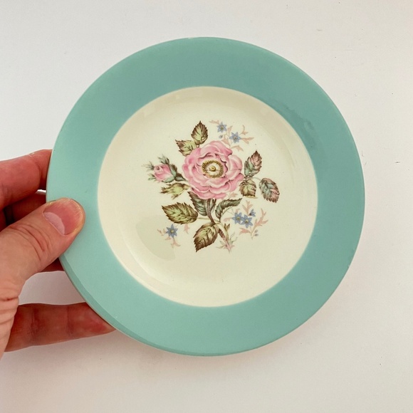 Homer Laughlin Cavalier Bread Plate Cottage core Wall Decoration, Shabby Chic - Picture 1 of 10